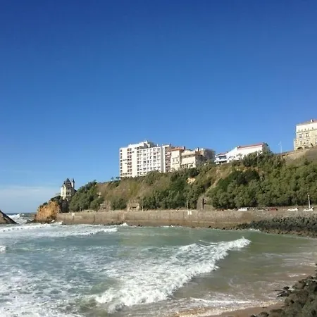 De Gaulle Apartamento Biarriz