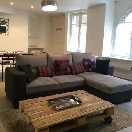 De Gaulle Apartman
